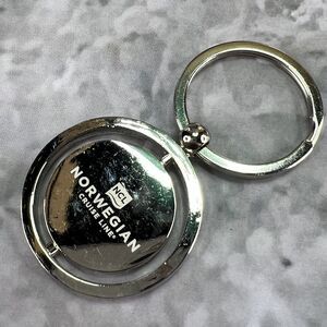 Norwegian Cruise Line NCL Keychain Souvenir Silver Tone Spinner Keyring 1.5"